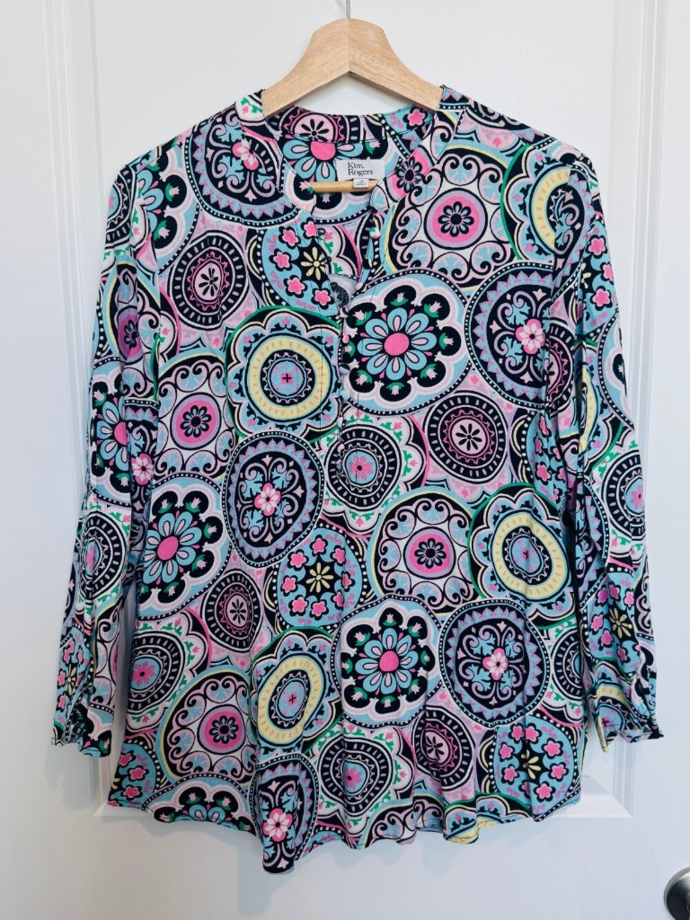 Kim Rogers Medallion Print Long Sleeve Top Size M